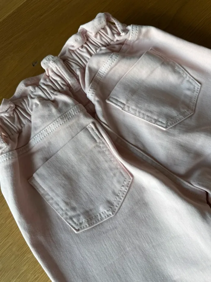 Pantalon taille haute rose pâle NEUF - Taille 4 Ans - photo numéro 9