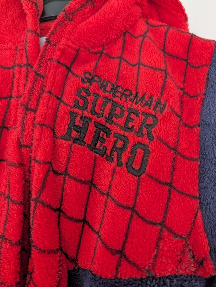 Peignoir Spiderman super hero Marvel Taille 8 ans Doux et chaud - photo numéro 4