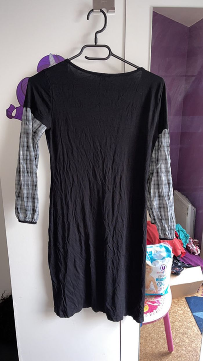 Robe taille 38/40 - photo numéro 3