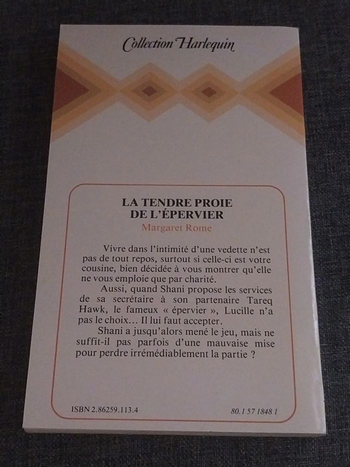 La tendre proie de l'epervier Margaret Rome Harlequin 1979 - photo numéro 2