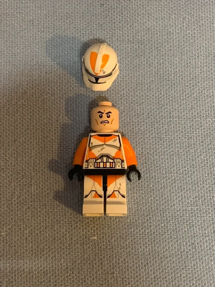 Minifigurine Lego star wars sw0522 Clone trooper 212th - photo numéro 2