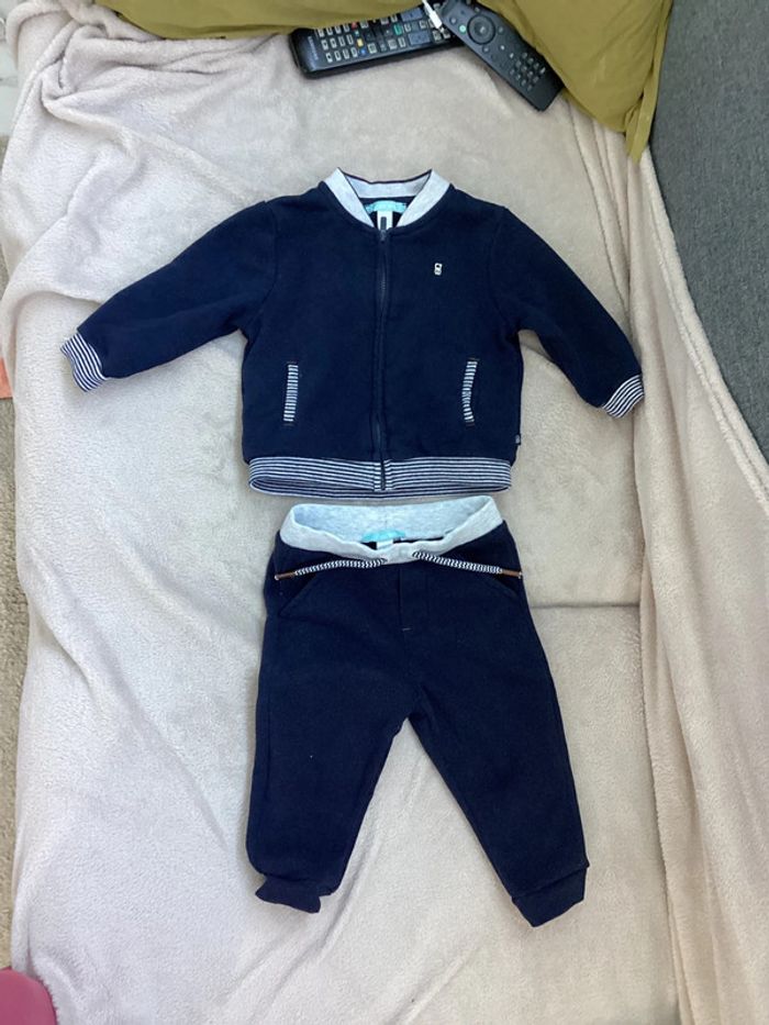 Ensemble jogging #hamdiotaille12mois