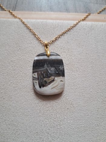 Collier calcite zebre