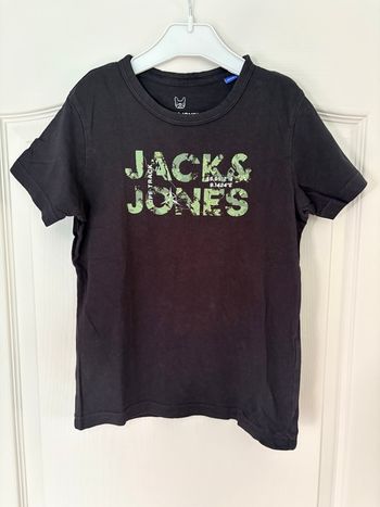 Tee-shirt MC Jack & Jones – 8 ans (128 cm) – Noir – TBE