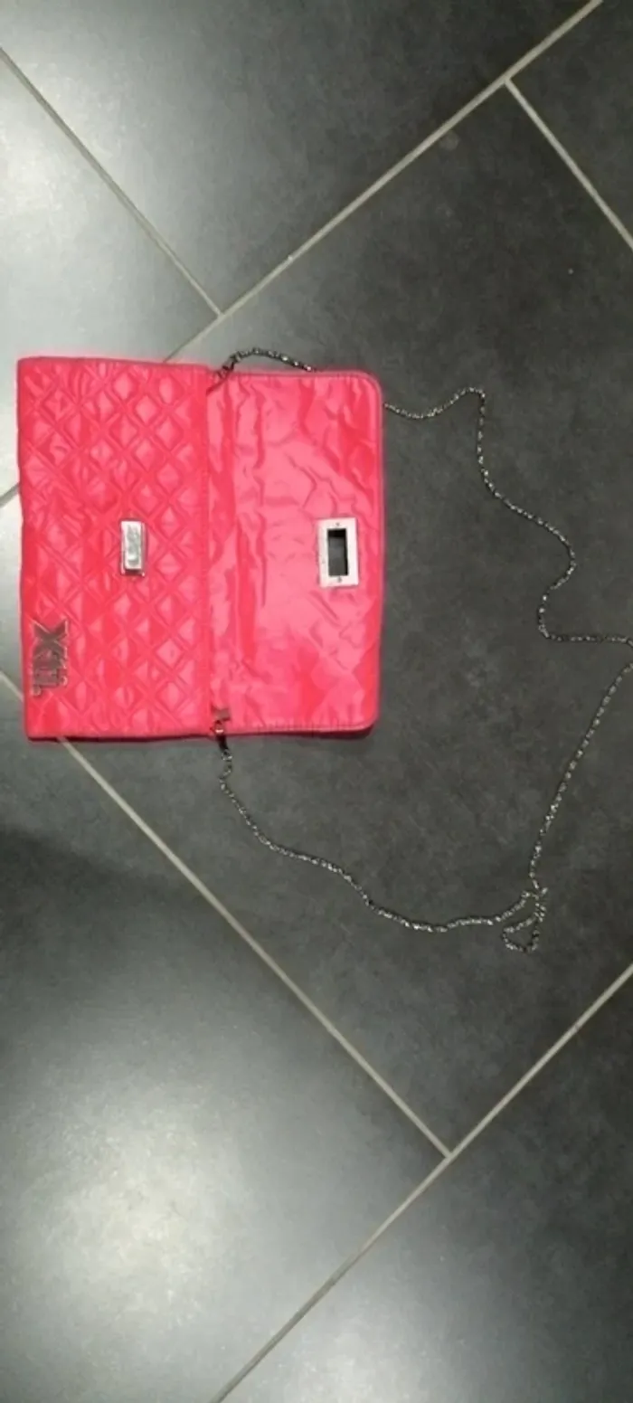 Pochette XTI. - photo numéro 3
