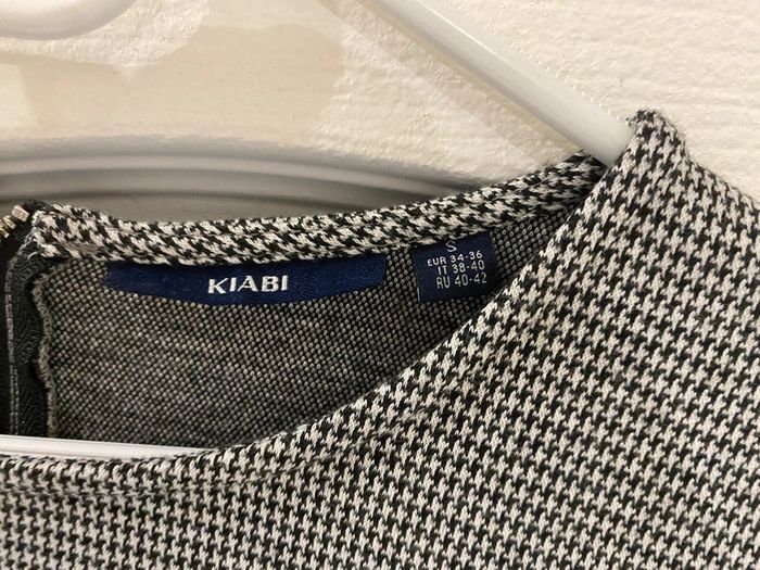 Robe kiabi noir et blanc - photo numéro 4
