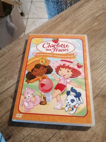 DVD "Charlotte aux fraises"
