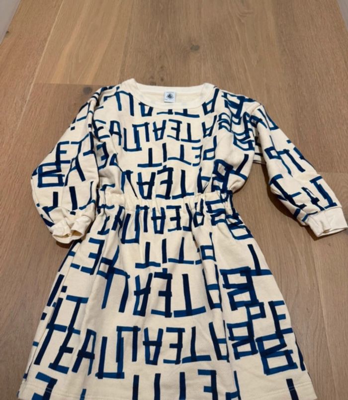 Robe neuve 6 ans petit bateau - photo numéro 2