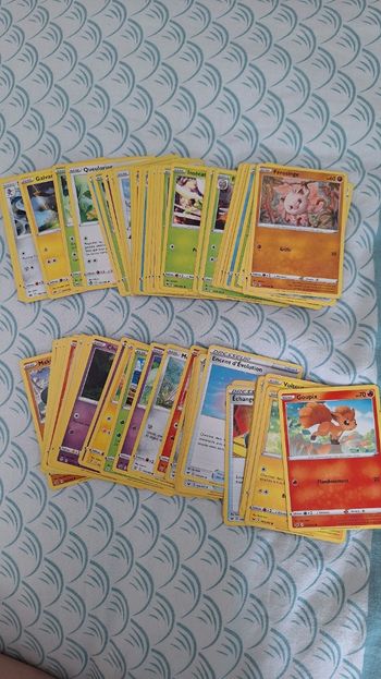 Lot cartes Épée et bouclier