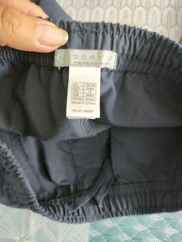 Short bleu - photo numéro 3