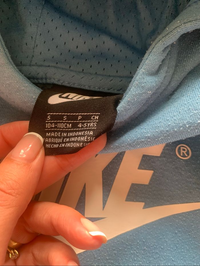 Sweat nike - photo numéro 2