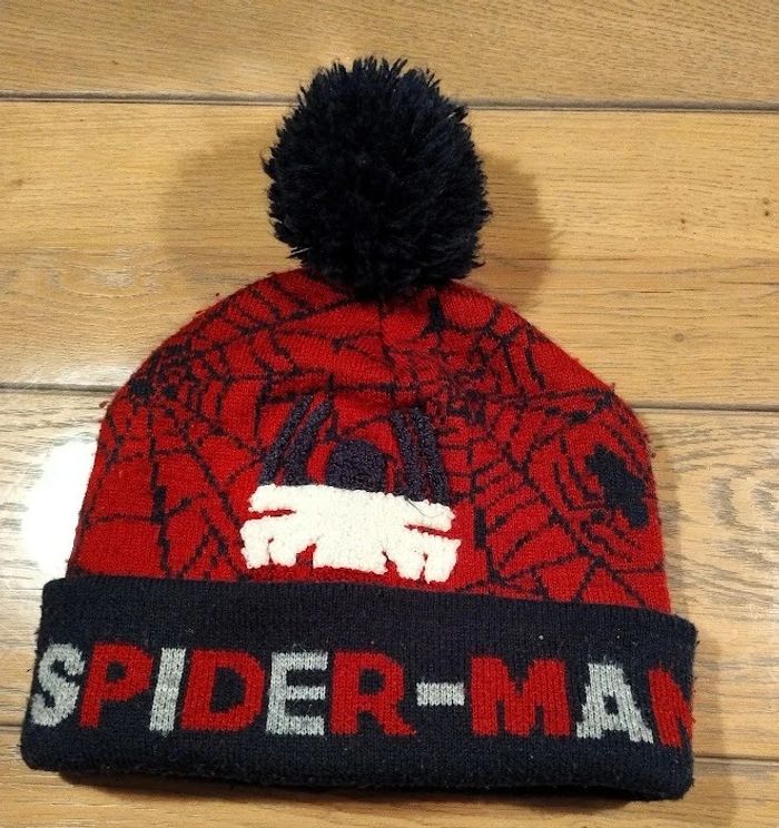 Lot n°354 Bonnet Spiderman taille 54 CM