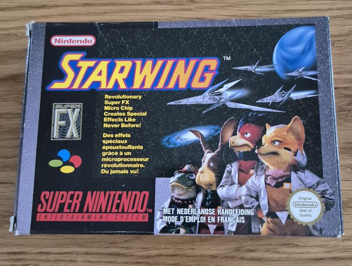 Jeu Starwing Super Nintendo Snes Pal Fah en super état ( manque notice )