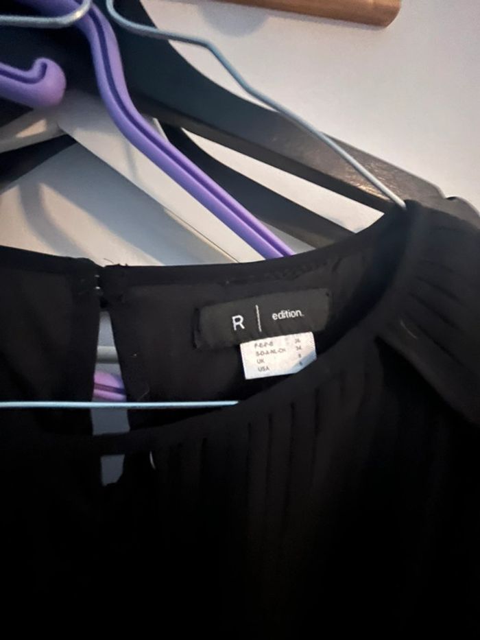 Robe noire - photo numéro 2