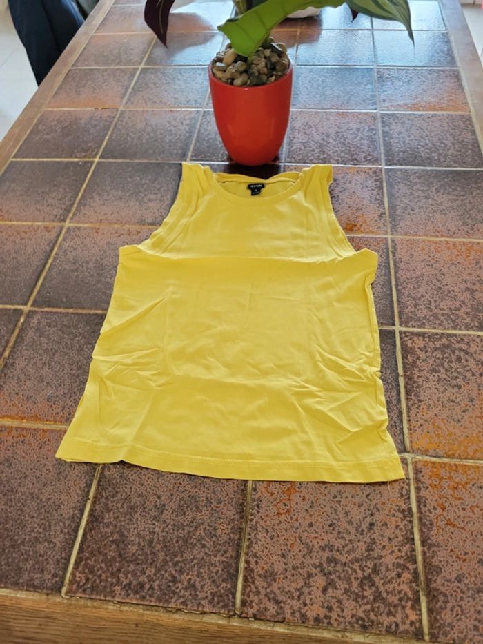 Tee shirt débardeur