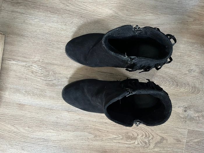 Bottines femme couleur noir taille 38 bon état pas de marque - photo numéro 8