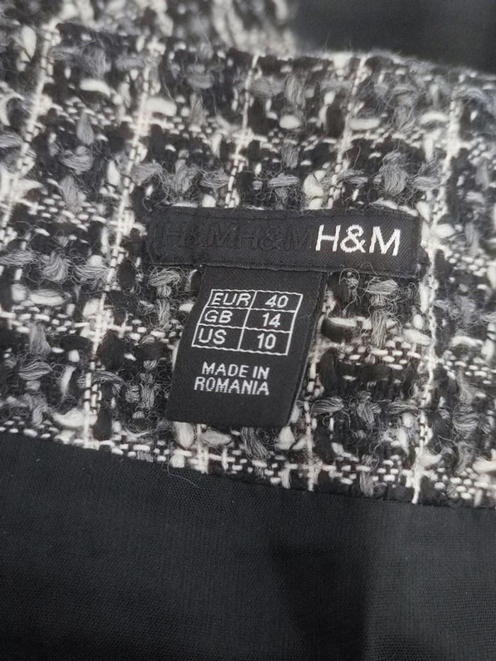 Mini jupe tweed noire H&M - photo numéro 4