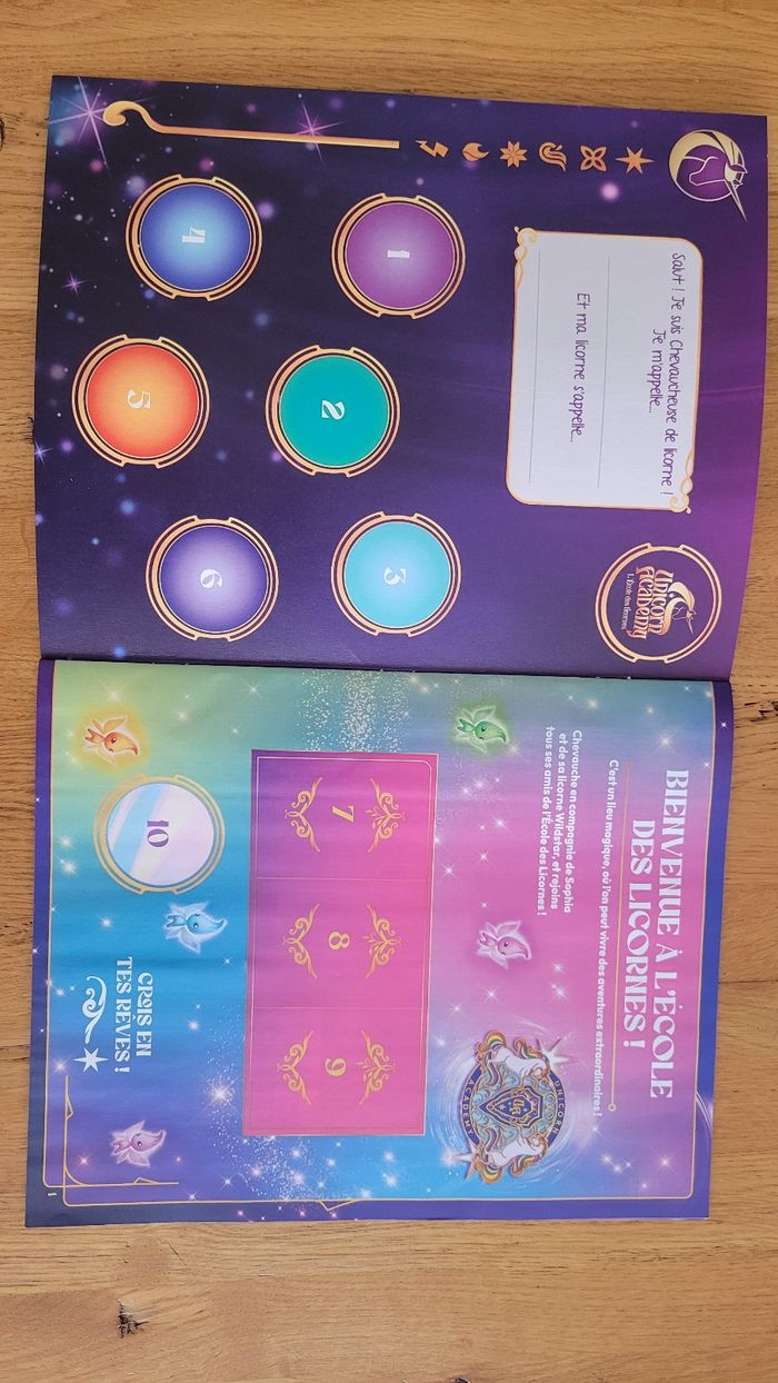 Lot L'école des licornes : 1 album panini , 3 planches de tatouage temporaire, 1 poster - photo numéro 8