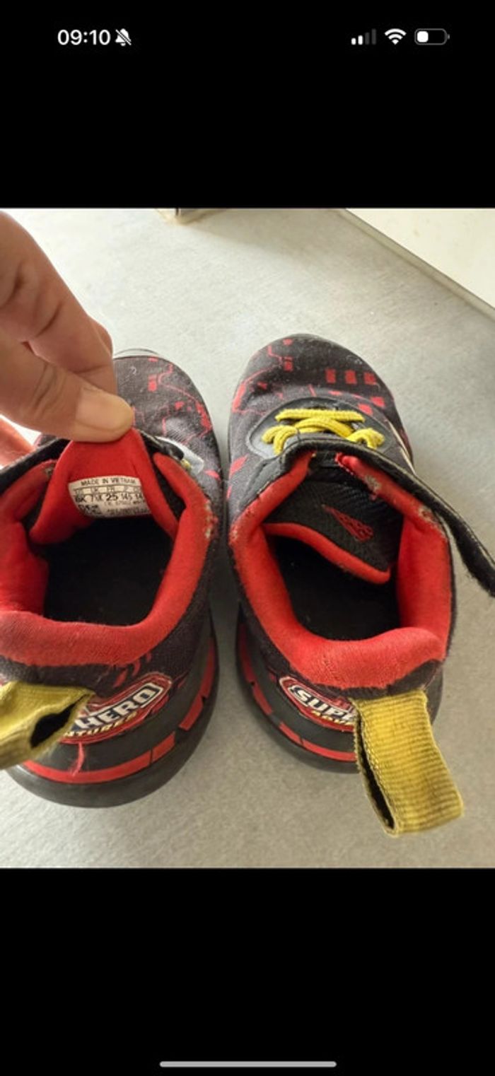 Chaussure garçons adidas t 25 - photo numéro 3