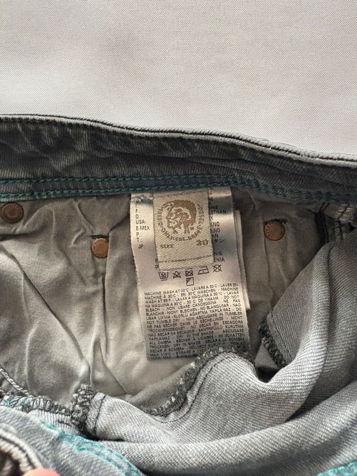 Jean gris à trous L.32 - Diesel - L/40-W.30 - photo numéro 5