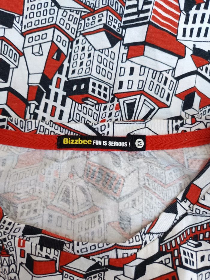 T-shirt Bizzbee taille M - photo numéro 4