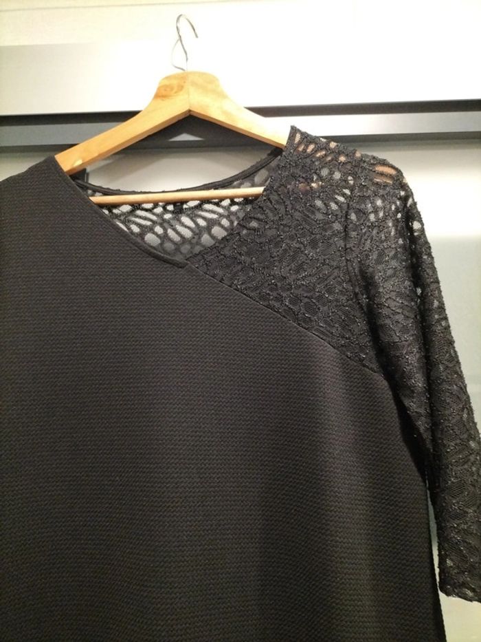 Robe noire - photo numéro 2