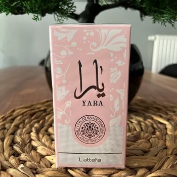 Parfum  yara rose 50 ml latafa dubai
