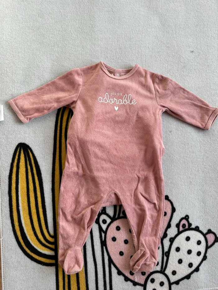 Lot de pyjamas Kiabi velour 6 mois - photo numéro 4