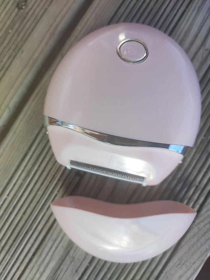 Rasoir électrique rechargeable