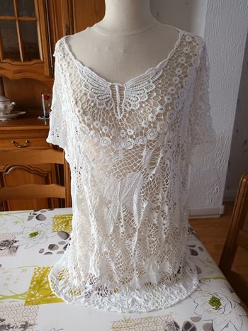 Haut/Tunique à trou