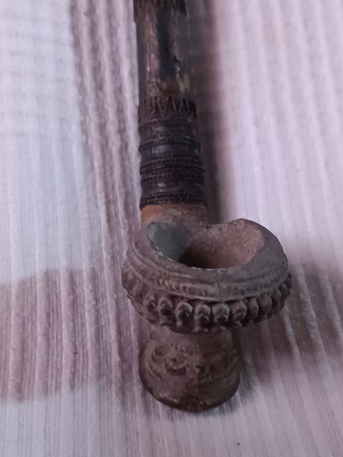 Ancienne pipe en pierre - photo numéro 7