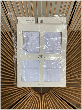 Lot 3 bodys blancs fille