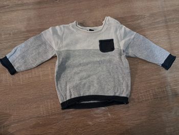 Pull Kiabi 3 mois gris, blanc et marine