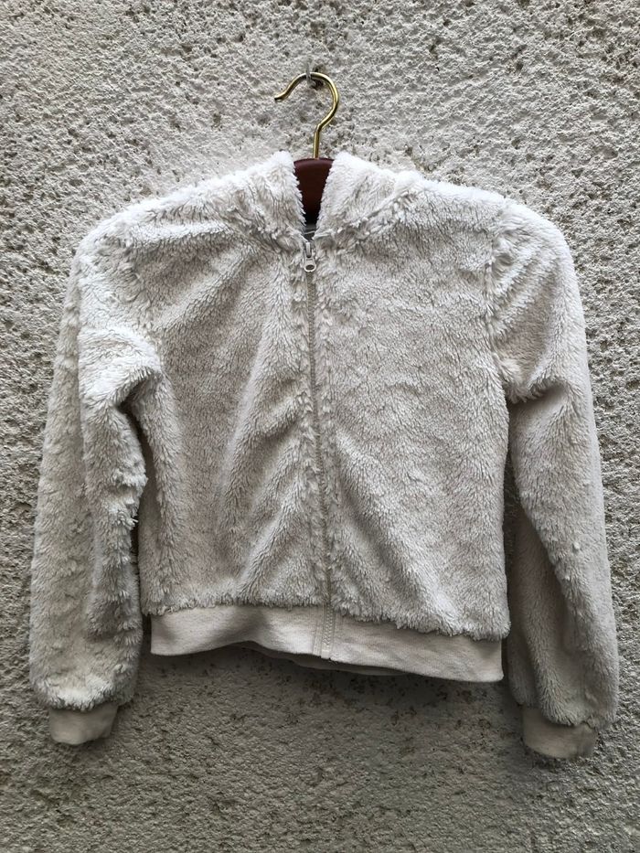 2-0061 Veste à capuche zippée 12 ans