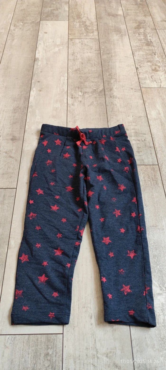 Pantalon gris étoiles rouges T4A