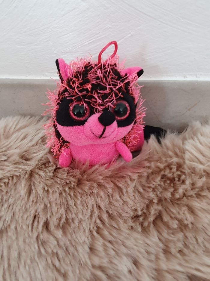 Peluche  hérisson  rose