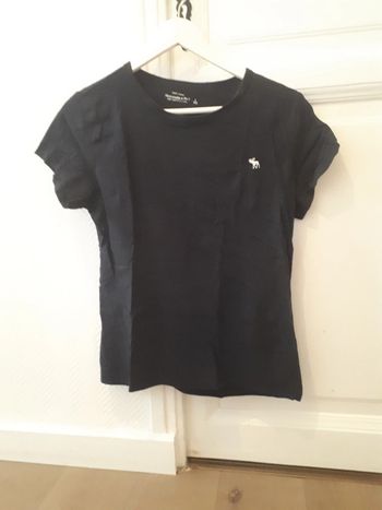 Tee shirt bleu marine