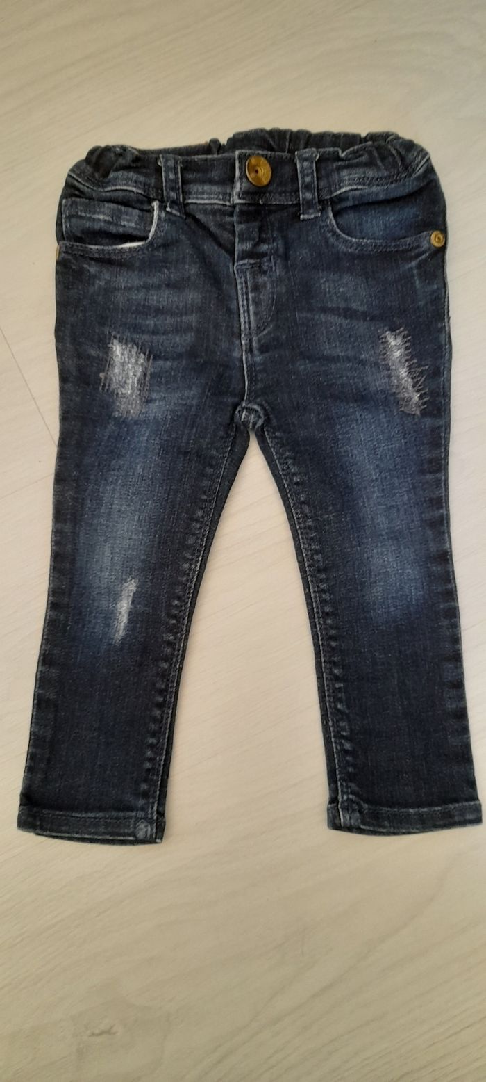 Jeans T 9/12 mois