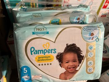 2 pak Pampers T5