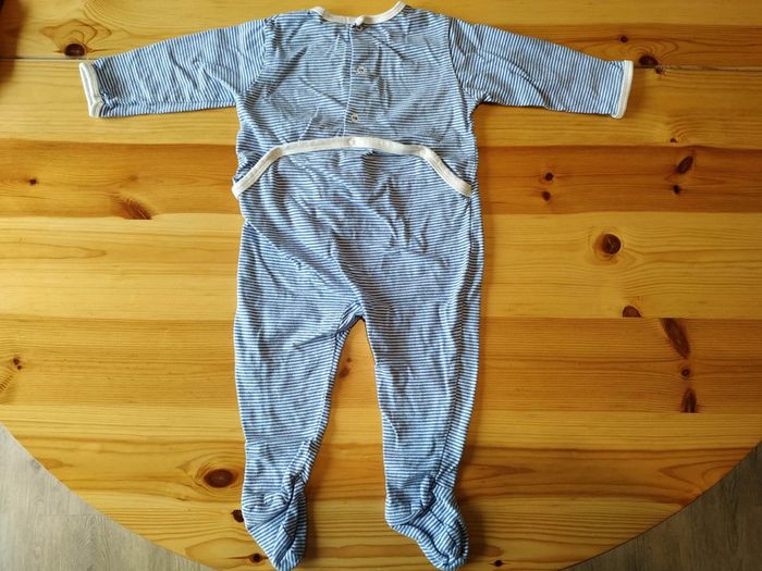 Pyjama 6 mois - photo numéro 2