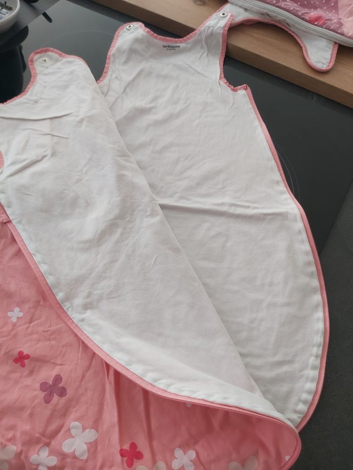 Gigoteuse fille - photo numéro 2