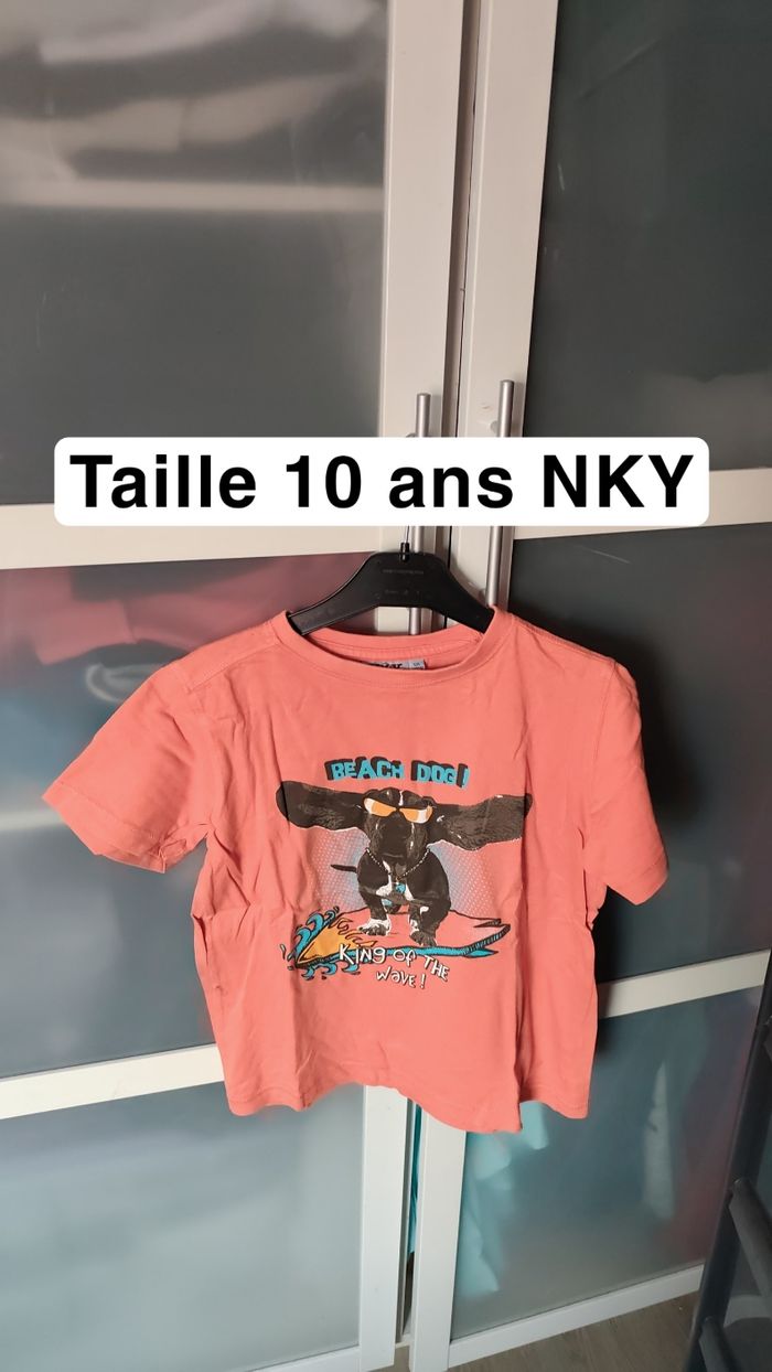 Tee shirt
