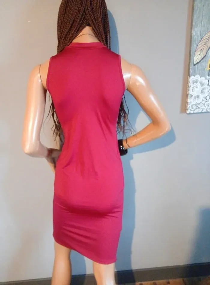 Robe moulante - photo numéro 5