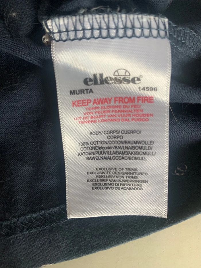T-shirt Ellesse marine taille 12 ans / 152 cm 12 ans / 152 cm·Très bon état·Ellesse - photo numéro 5