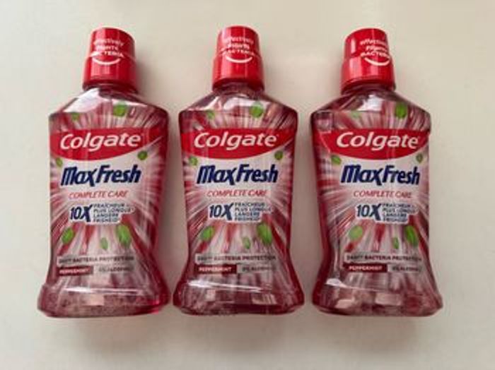 Lot de 3 bains de bouche Colgate