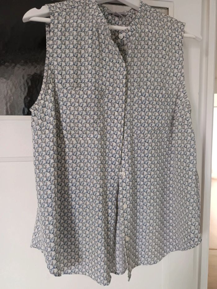 Chemise sans manche