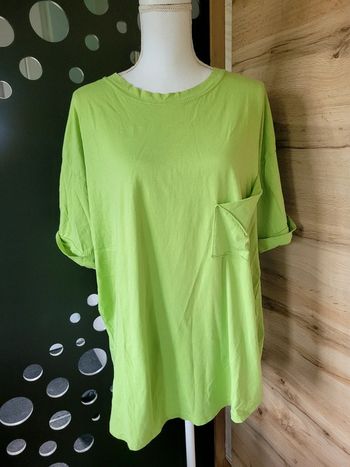Tee shirt large femme taille M/L vert