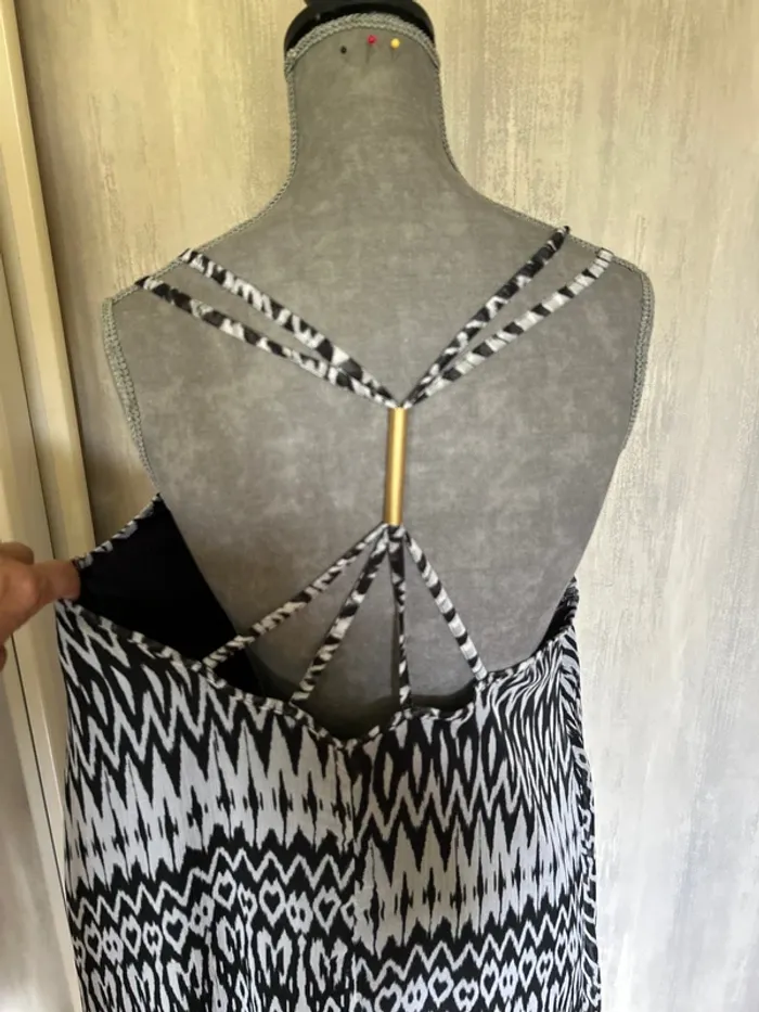 Robe été noir et blanche - photo numéro 3