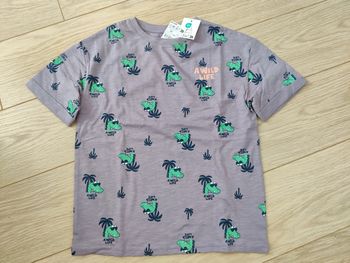 Tee-shirt manches courtes taille 8 ans