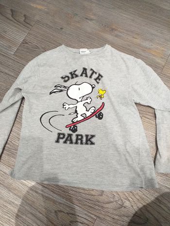 Pull snoopy taille 8 ans